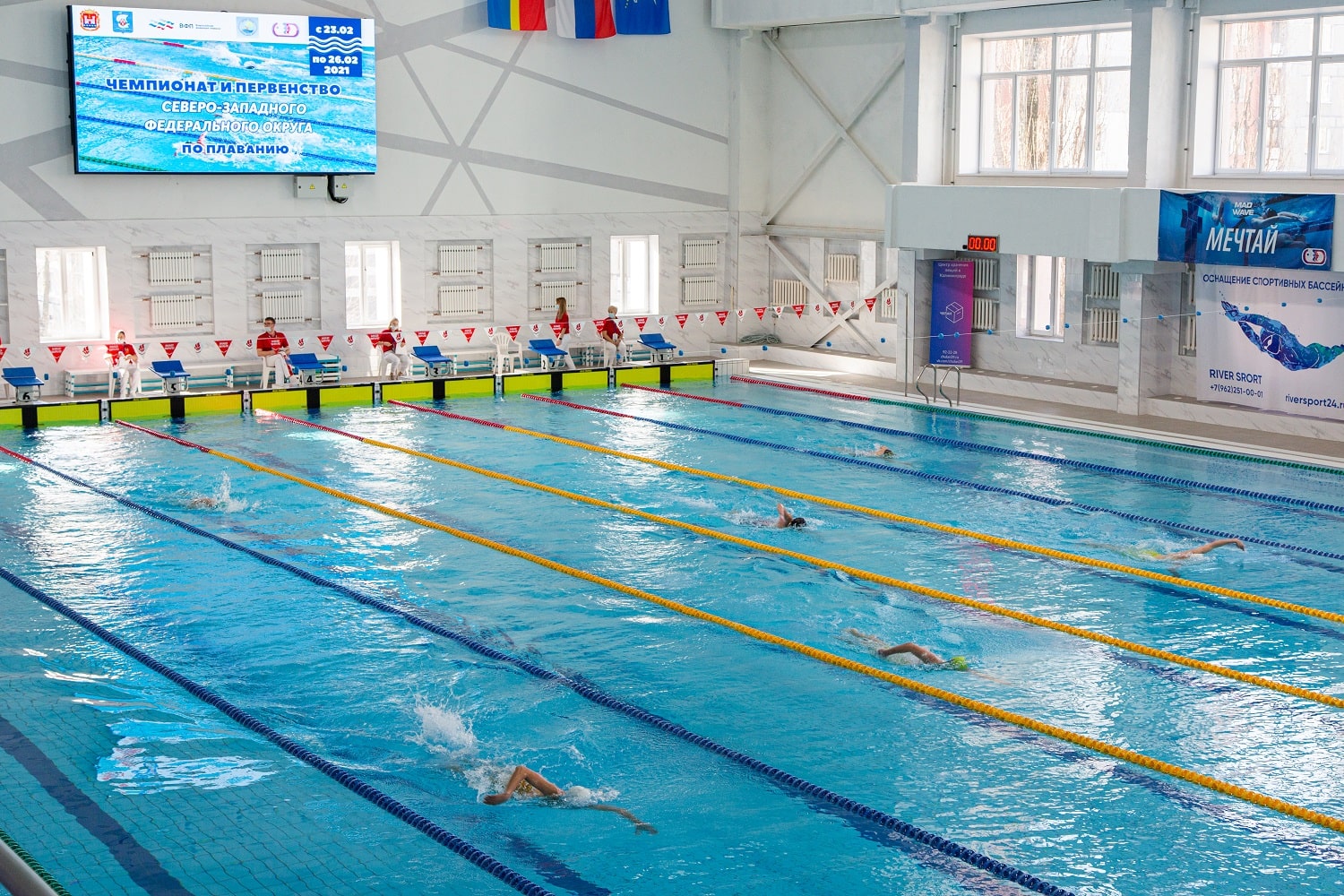 Калининград впервые принимает чемпионат и первенство СЗФО по плаванию.